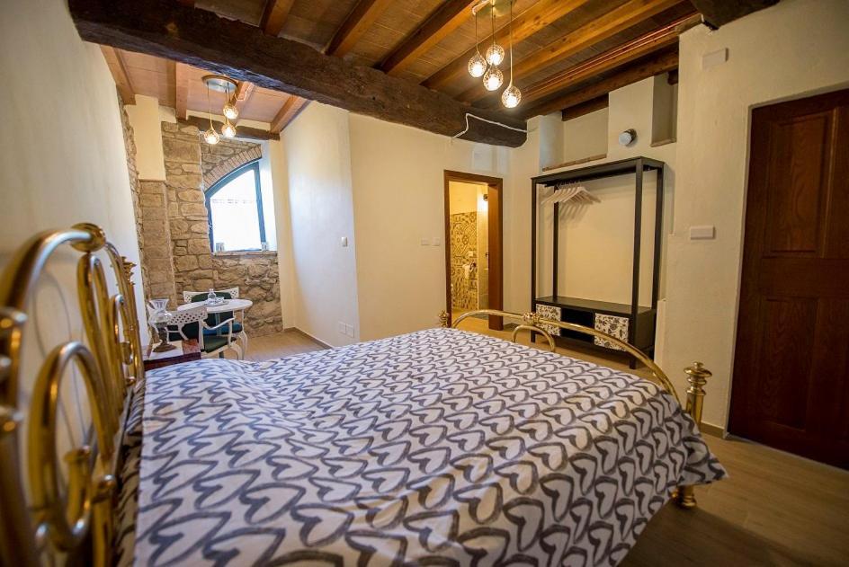 Fattoria Branciana Bed & Breakfast Rossena Bagian luar foto
