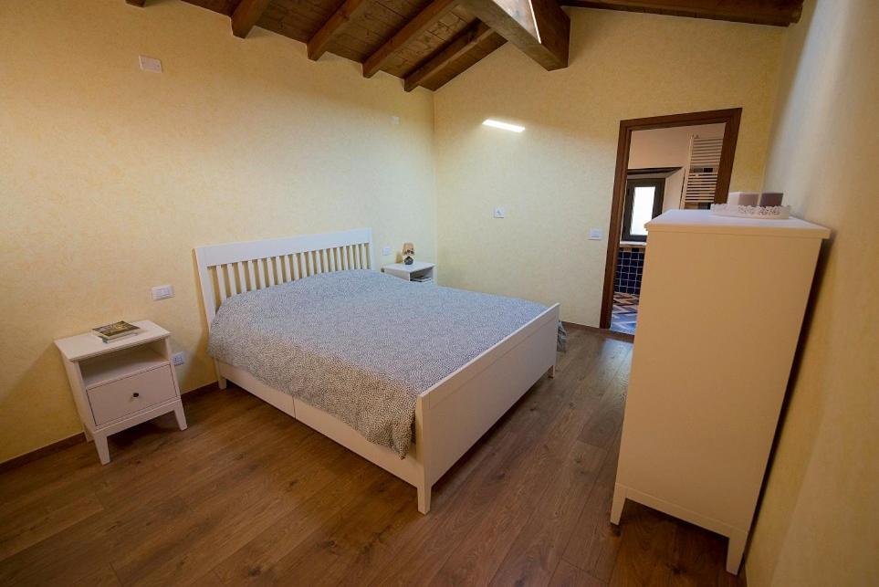Fattoria Branciana Bed & Breakfast Rossena Bagian luar foto